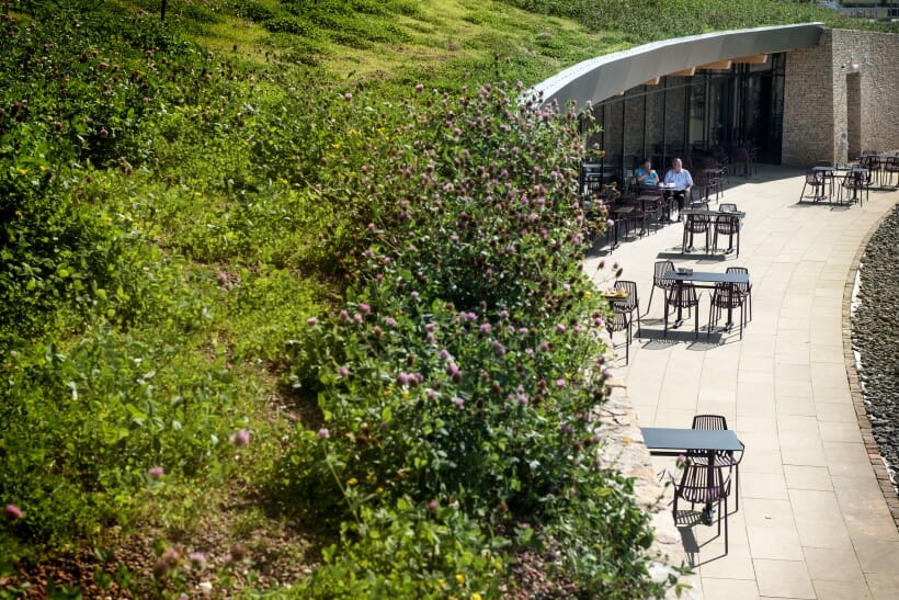 gloucester-gateway-green-roof-1-main-slide