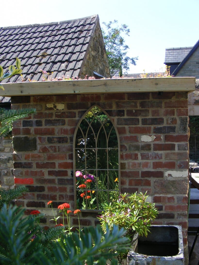 modular-green-roof-in-derbyshire-1-main-slide.jpg?w=768&h=1024&scale