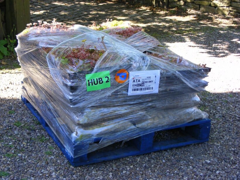 modular-green-roof-in-derbyshire-2-main-slide